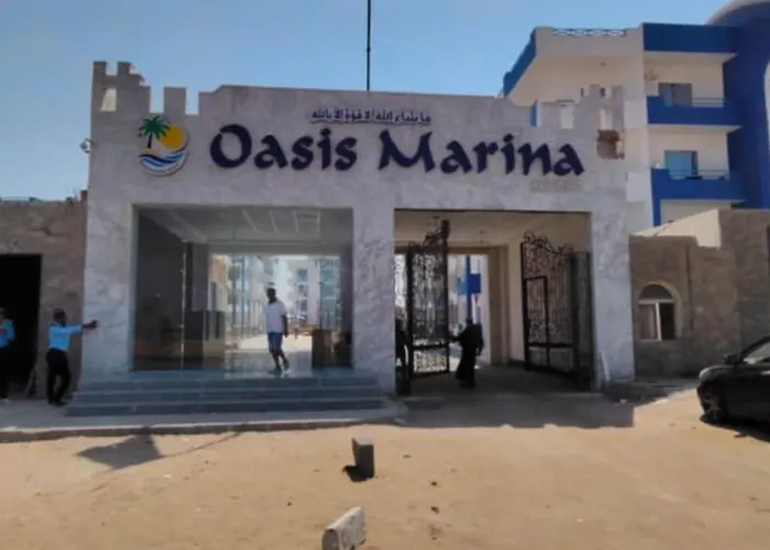 Isis Marina הורגהדה