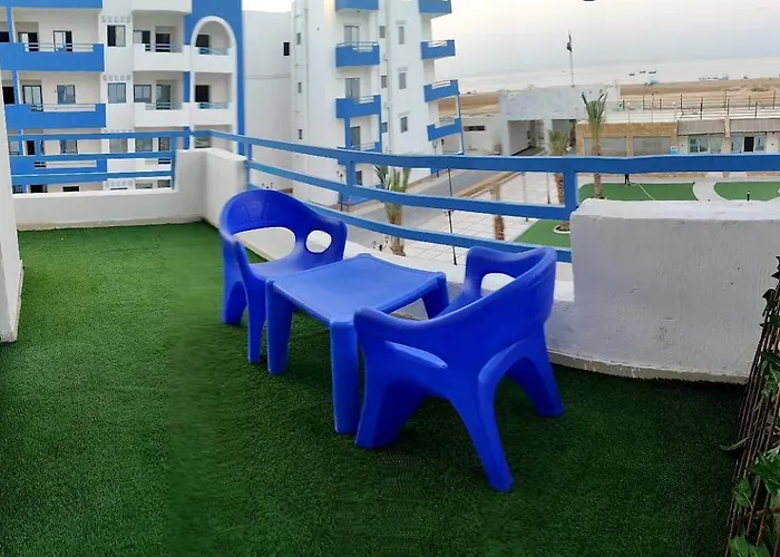 Isis Marina הורגהדה